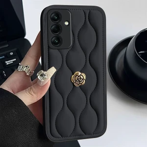 Samsung Galaxy A24 Uyumlu Kılıf Zebana Camellia Deri Kılıf Siyah