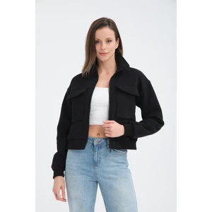 Pamuklu Içi Polarlı Cepli Crop Ceket