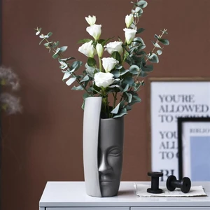 Antrasit Tek Yüz Dekoratif Beton Vazo - 31  cm  Uzunluk | Modern ve Şık Tasarım
