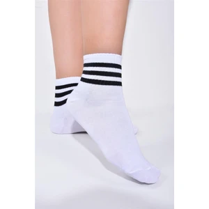 8 Li Paket Penye Dikişsiz Kolej Çorabı 4 Beyaz 4 Siyah