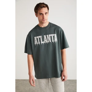 ATLANTA Erkek %100 Pamuklu Kısa Kollu Baskı Detaylı Yeşil T-Shirt
