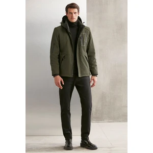 Bernard Erkek Gore-tex Su Itici Kumaş Içi Kürklü Relaxed Kapüşonlu Fermuarlı Haki Mont