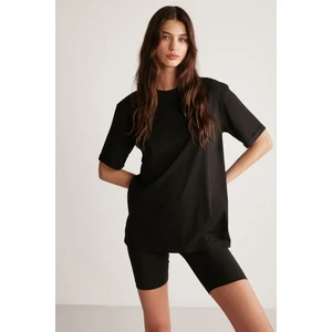 Betsy Kadın %100 Pamuk Bisiklet Yaka Kısa Kollu Basic Siyah T-shirt