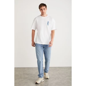 Antonıo Erkek Baskı Detaylı %100 Organik Pamuk Örme Oversize Beyaz T-shirt
