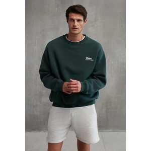 Ernest Erkek Organik Pamuklu Yumuşacık Baskı Detaylı Bisiklet Yaka Içi Polarlı Koyu Yeşil Sweatshirt