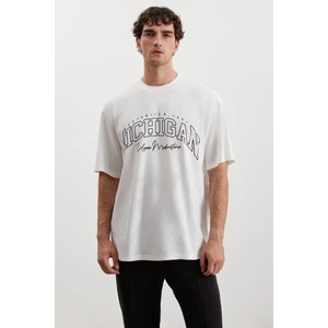 Norıs Erkek Regular Fit %100 Pamuk Baskılı Beyaz T-shirt