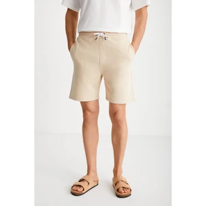 Uncertain Erkek Comfort Fit Bej Şort & Bermuda