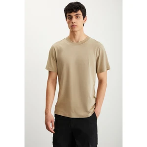 MICHEL Erkek Slim Fit Dar Kesim %100 Organik Pamuklu Basic Örme Vizon T-Shirt