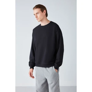 Stephan Erkek Yumuşacık Kumaşlı Oversize Fit Yuvarlak Yakalı Siyah Sweatshirt