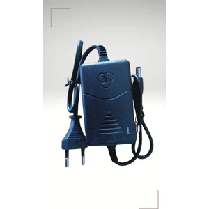 12V 2A Adaptör
