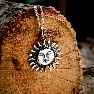 Ebrar Silver Gümüş Güneş Kolye 925 Ayar Gümüş Güneş Figürlü Unisex Kolye