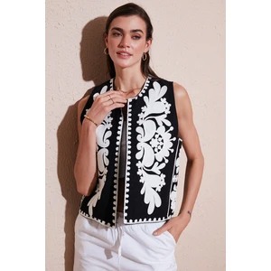 Pamuklu Regular Fit Çiçekli Nakış Işlemeli Yelek Bayan Yelek 676238