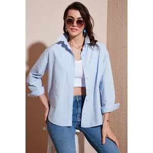 Pamuklu Regular Fit Önü Kısa Arkası Uzun Oval Kesim Gömlek Kadın Gömlek CF25S163867