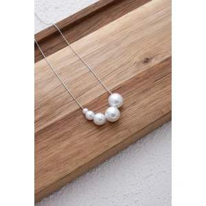 By Florya Jewelry Çelik İncili Kolye Sıralı 5 Farklı Büyüklükte İnci Kararmaz
