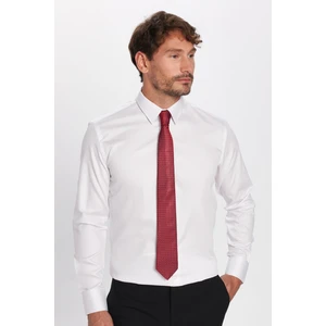 Slim Fit Beyaz Non-Iron Pamuklu Doğa Dostu Ekoteks Belgeli Ütü Gerektirmez Gömlek