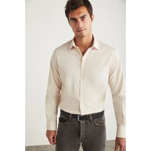 Carlsten Erkek Slim Fit Italyan Yaka %100 Pamuk Poplin Açık Bej Gömlek