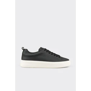 Siyah Deri Erkek Spor Ayakkabı