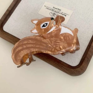 Hayvan Figürlü Kemik Asetat Yüksek Kalite Toka - Sincap