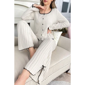 Bella Notte Bej Pamuklu Yırtmaçlı Fiyonk Detaylı Pijama Takımı