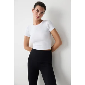 Crew Neck Basic Optik Beyaz Tişört