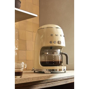 Smeg DCF01CREU Krem Filtre Kahve Makinası