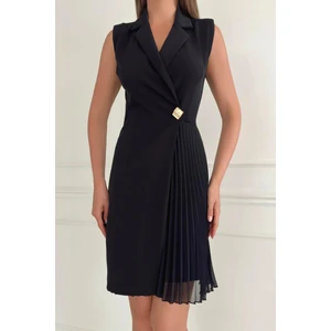 Ceket Yaka Düğme Detaylı Kolsuz Piliseli Kadın Abiye Elbise 017Y