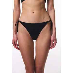 Siyah Bağlamalı Düşük Bel Bikini Altı