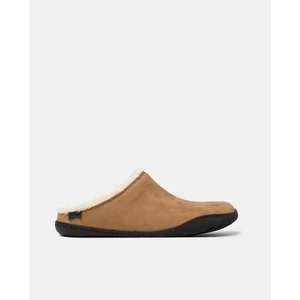 Kadın Terlik Kahverengi Nubuk Malzeme ile Konforlu ve Şık Tasarım