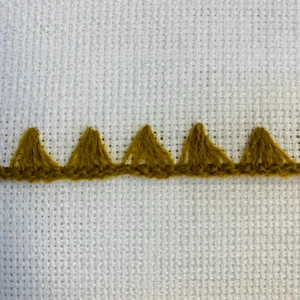 Etamin İşlemelik Kenarları işlemeli Runner