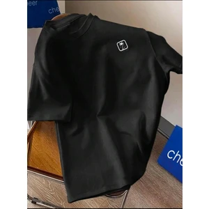 Göğüs Baskılı Basic T-Shirt