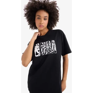 fit Nba Wordmark Oversize Fit Bisiklet Yaka Kısa Kollu TIŞÖRT B3961AX25SP