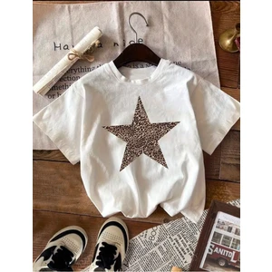 Leopar Desenli Yıldız Detaylı Basic T-Shirt