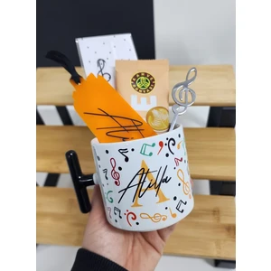 Happy Mountains Isme Özel Kişiye Özel Nota Müzik Desenli T Latte Fincanı Kahve Ataş Kaşık Kitap Ayracı Hediye Seti