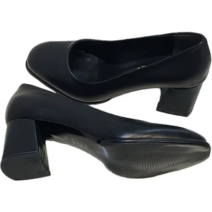 KAFKASLAR AYAKKABI Kalın Topuklu Yumuşak Küt Burunlu Bayan Klasik Ayakkabı