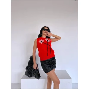 Çiçekli Triko Süveter