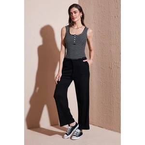 Regular Fit Normal Bel Geniş Paça Pantolon Bayan Pantolon 5866117