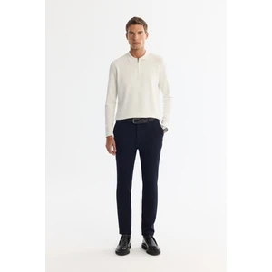 Erkek Lacivert Slim Fit Yandan Cepli Dokulu Bi-stretch Takım Elbise Pantolonu A42y3211