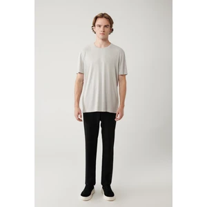 Avva Erkek Açık Gri Bisiklet Yaka Bi-Stretch Soft Touch Basic Regular Fit T-Shirt B001031