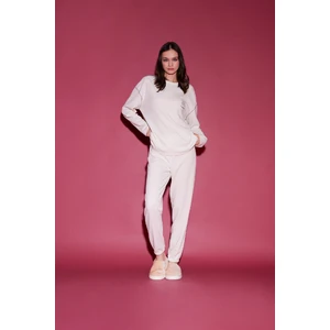 Pijama Takımı Velur Uzun Kollu Pijama Üstü Esnek Belli Uzun Pijama Altı-Fall in Love E6688AX25SP