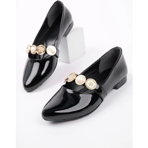 Poena Broş Detaylı Tek Bantlı Günlük Kadın Babet