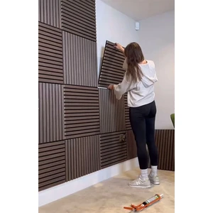 40X40 Ceviz Rengi Akustik Ahşap Duvar Paneli