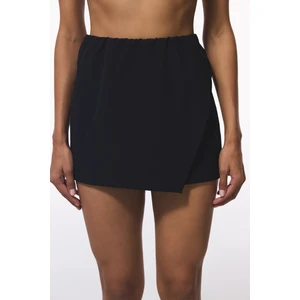 Siyah Skirt Deniz Şortu