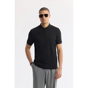 Erkek Regular Fit Siyah Polo Yaka Jakarlı Elastan T-Shirt A51Y1059