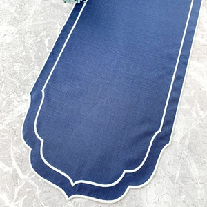 Lacivert Renkli Beyaz Çift Sargı Nakışlı 40 x 140  cm  Keten Efektli Runner
