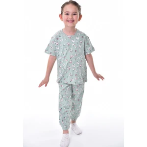 Kız Çocuk Yazlık Pamuklu Pijama Takımı – Çiçek Desenli, Kısa Kollu, Konforlu