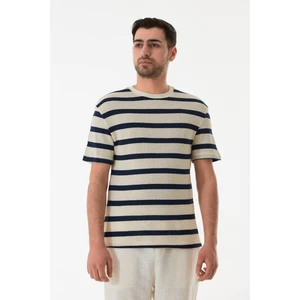 Çizgili Ajurlu Bisiklet Yaka Triko Tişört