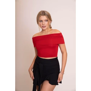 Afrodit Kadın Kırmızı Omzu Açık Büzgülü Crop Body - Şık ve Rahat Fit Bluz