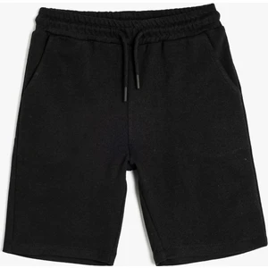 Beli Lastikli Bağlama Detaylı Cepli Basic Şort