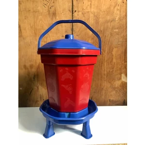 Ürünümüz birinci kalitede 18 litre üstten dolumlu şamandıralı suluktur tavuklar civciv ördek kaz hindi kuşlar için idealdir