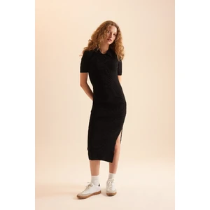 Fitted Polo Yaka Kısa Kollu Yırtmaçlı Midi Triko Elbise D4914AXNS